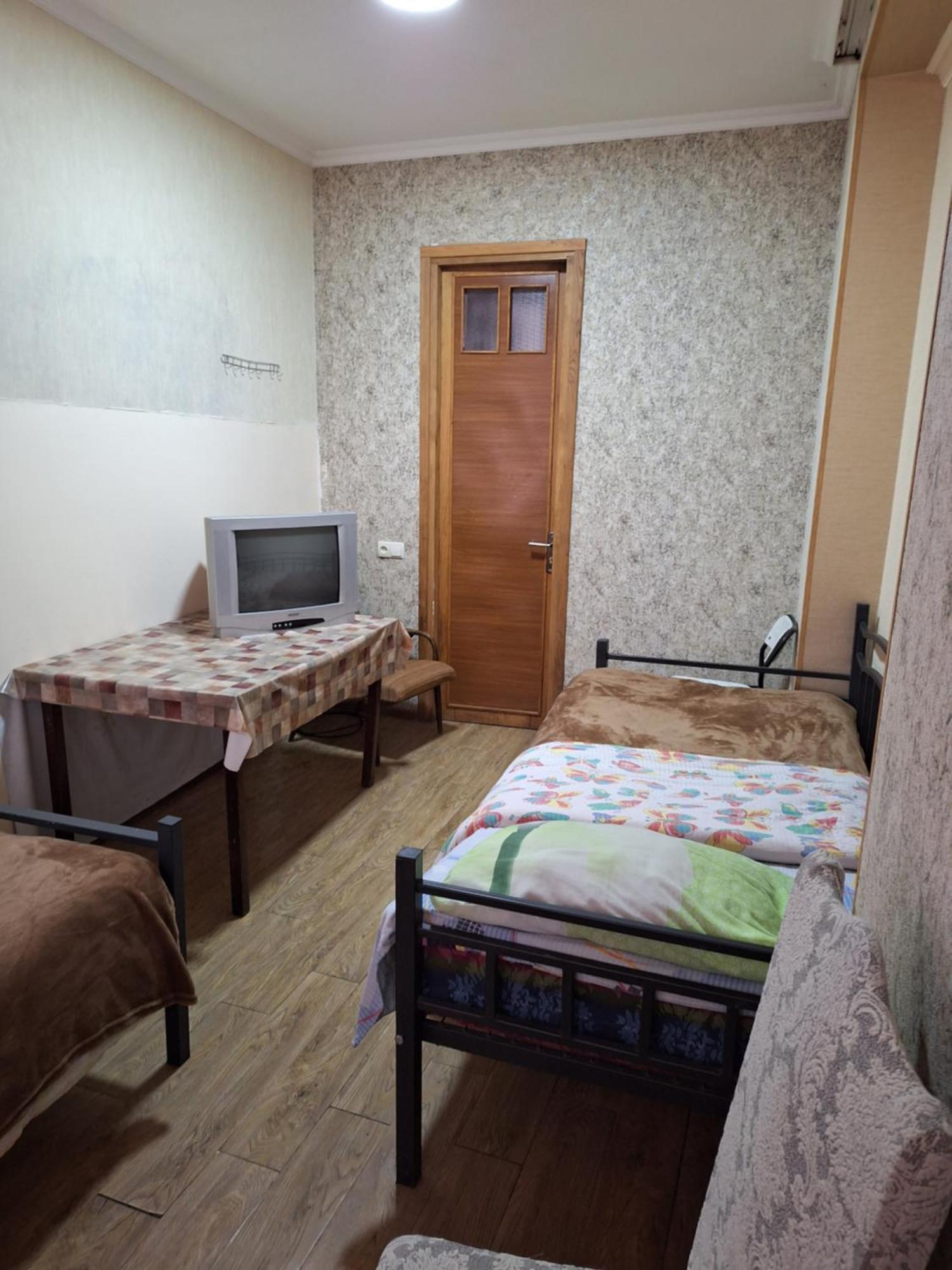 Guest House 15A Kutaisi Exterior foto